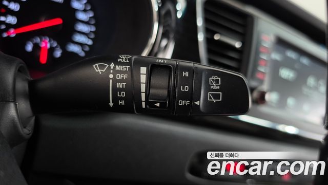 Kia Canival 2019 — photo 28