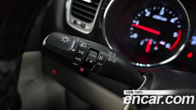 Kia Canival 2019 — photo 30