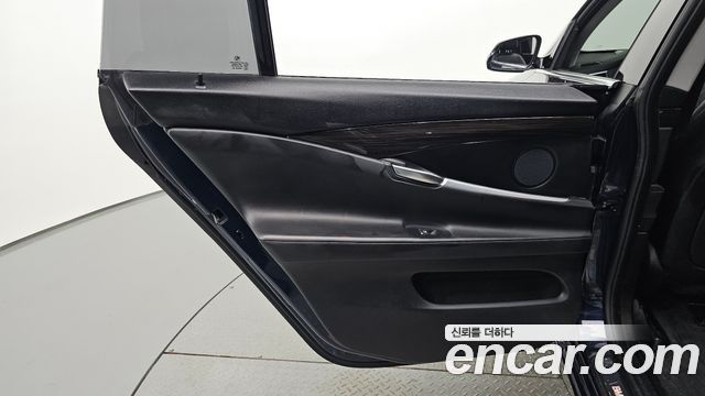 BMW Gran Turismo 2016 — photo 15