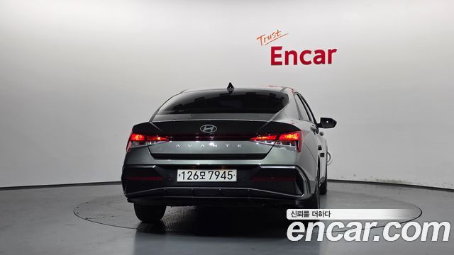 Hyundai AVANTE 2024 — photo 4