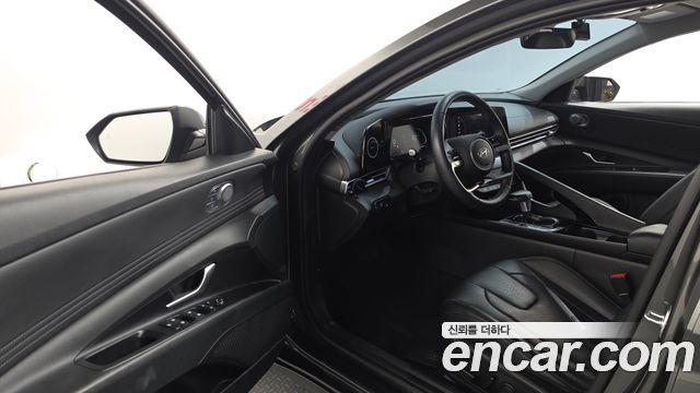 Hyundai AVANTE 2024 — photo 13