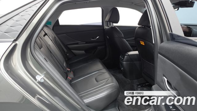 Hyundai AVANTE 2024 — photo 15