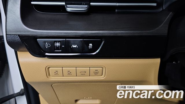 Kia Canival 2022 — photo 23