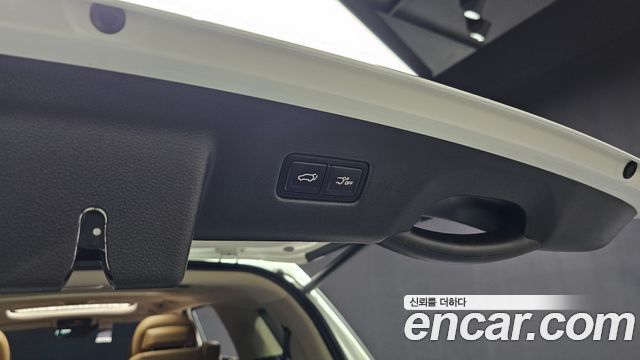 Kia Canival 2022 — photo 27
