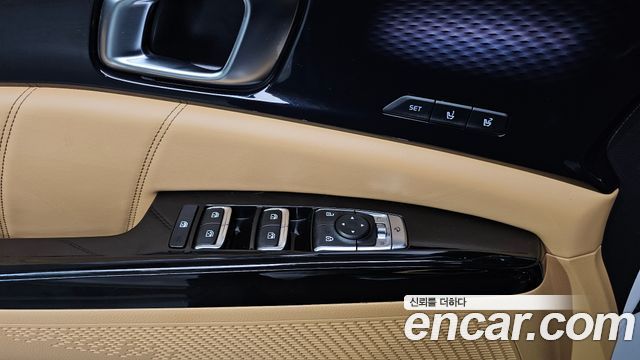 Kia Canival 2022 — photo 28