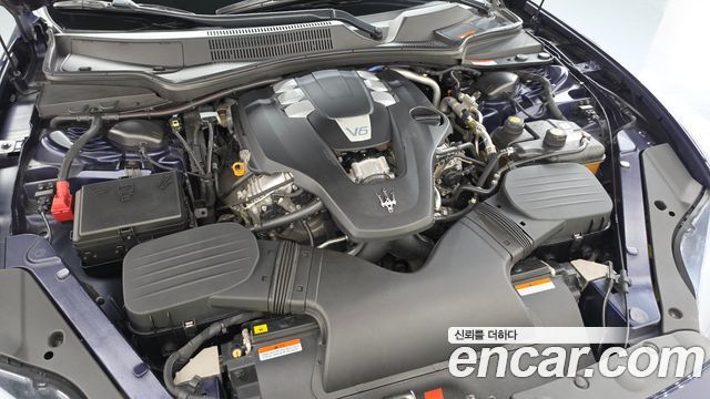 Maserati Quattroporte 2019 — photo 6