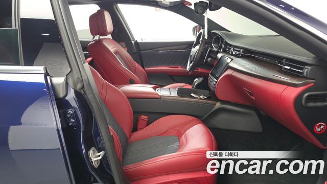 Maserati Quattroporte 2019 — photo 16