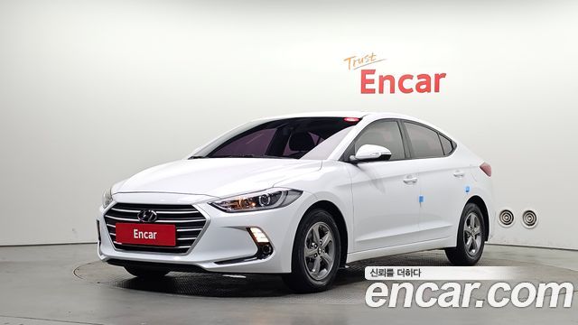 Hyundai AVANTE 2017 — photo 1