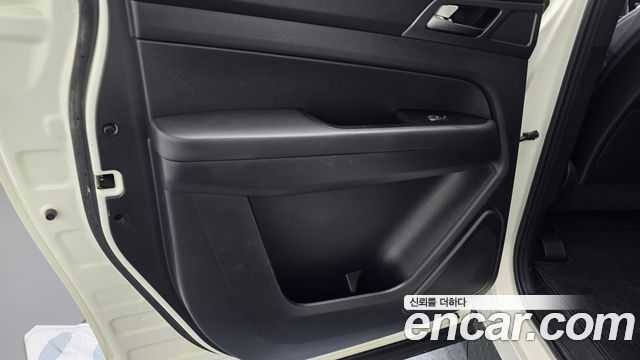 KG Mobility Rexton 2021 — photo 15