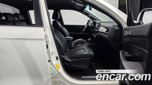 KG Mobility Rexton 2021 — photo 16