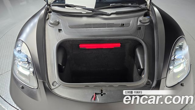 Porsche 718 2018 — photo 6