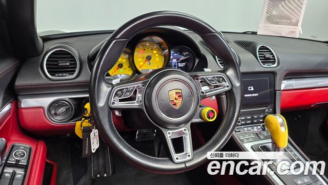 Porsche 718 2018 — photo 18