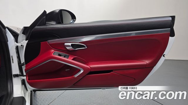 Porsche 718 2018 — photo 15