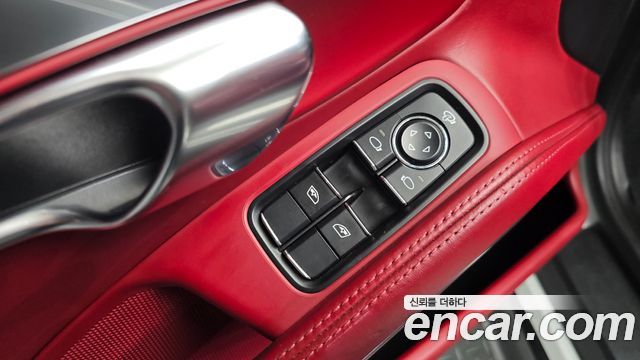 Porsche 718 2018 — photo 29