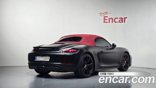 Porsche 718 2018 — photo 31