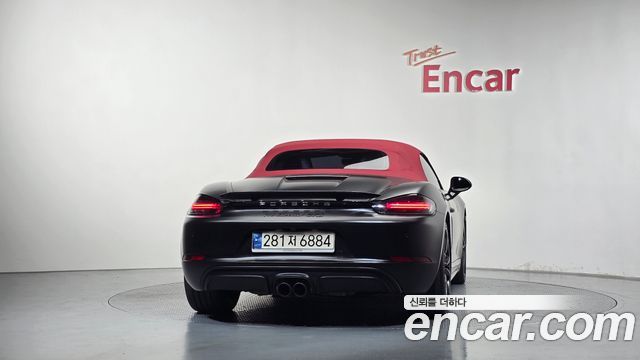Porsche 718 2018 — photo 34