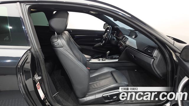 BMW 4-Series 2015 — photo 11