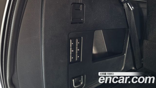 Lincoln Navigator 2021 — photo 45
