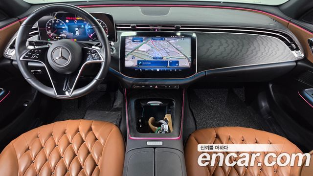 Mercedes-Benz E-Class 2024 — photo 10
