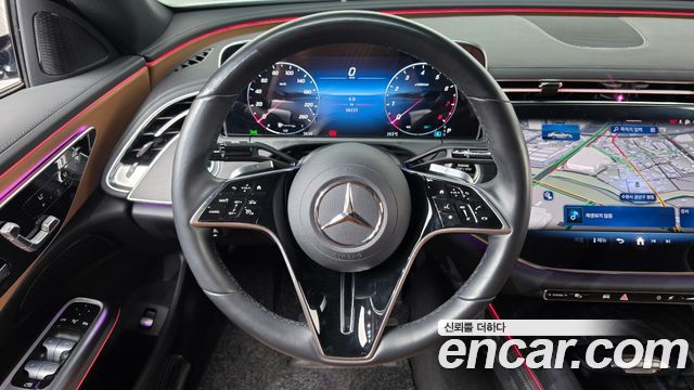 Mercedes-Benz E-Class 2024 — photo 18