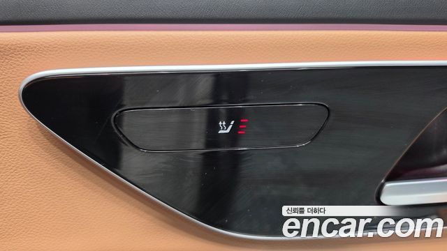 Mercedes-Benz E-Class 2024 — photo 25