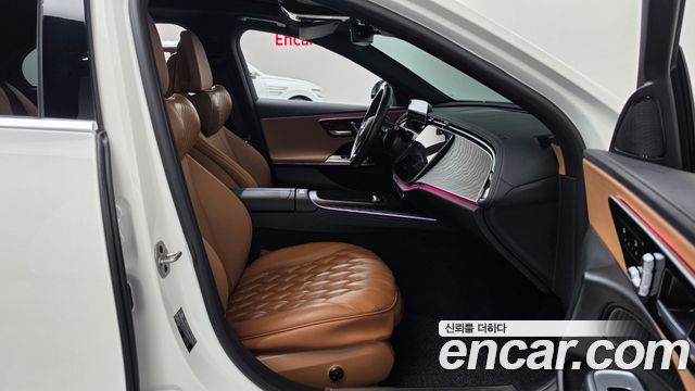 Mercedes-Benz E-Class 2024 — photo 16