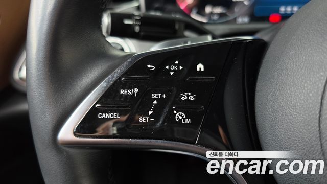 Mercedes-Benz E-Class 2024 — photo 34