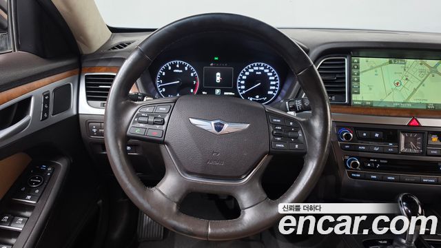 Hyundai Genesis 2016 — photo 13