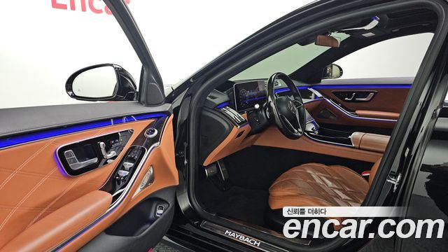 Mercedes-Benz S-Class 2022 — photo 10
