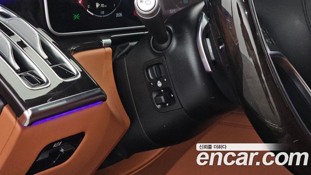 Mercedes-Benz S-Class 2022 — photo 17