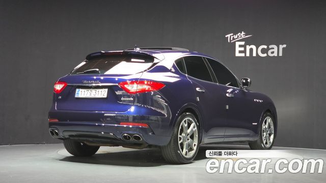 Maserati Levante 2018 — photo 2
