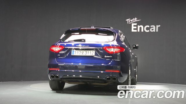 Maserati Levante 2018 — photo 4