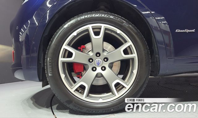 Maserati Levante 2018 — photo 5
