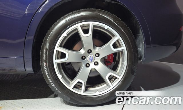 Maserati Levante 2018 — photo 7