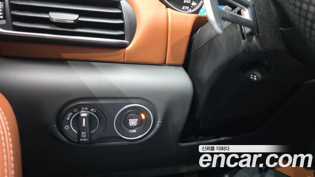 Maserati Levante 2018 — photo 27