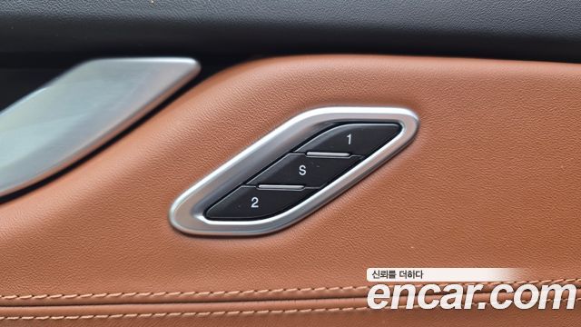 Maserati Levante 2018 — photo 29