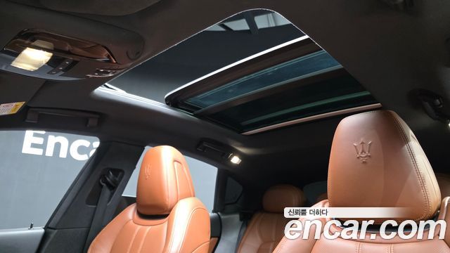 Maserati Levante 2018 — photo 33