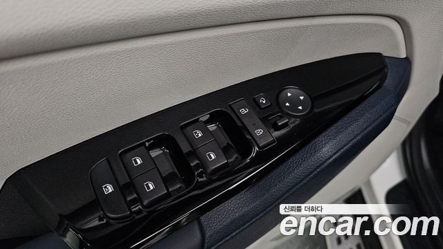 Kia Sportage 2023 — photo 23