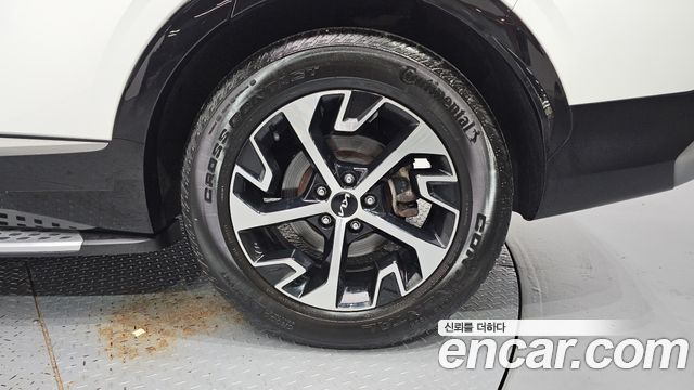 Kia Sportage 2023 — photo 7