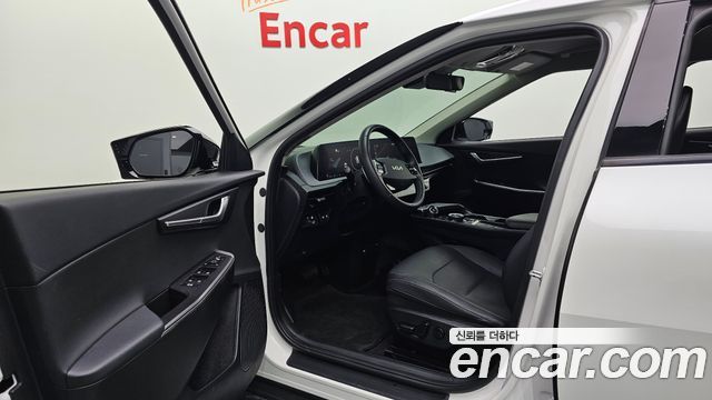 Kia EV6 2022 — photo 13