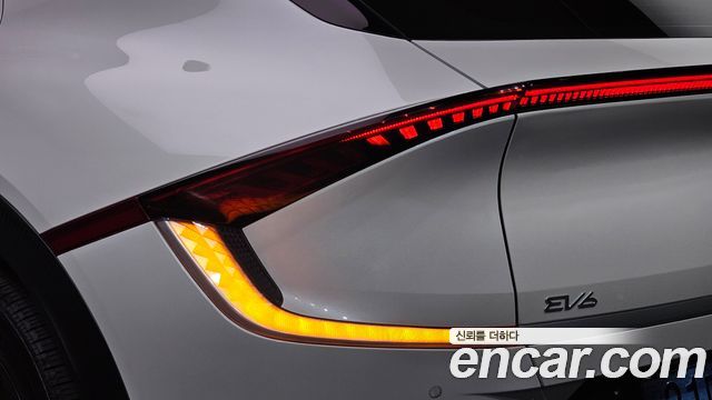 Kia EV6 2022 — photo 9