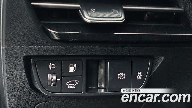 Kia EV6 2022 — photo 28