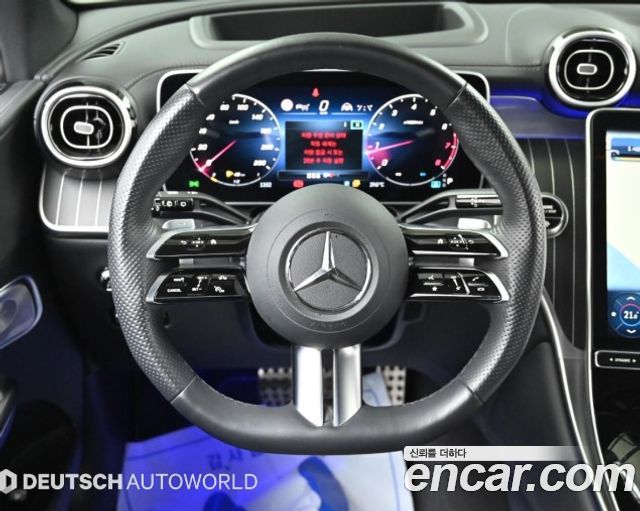 Mercedes-Benz GLC-Class 2024 — photo 13