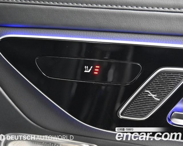 Mercedes-Benz GLC-Class 2024 — photo 16