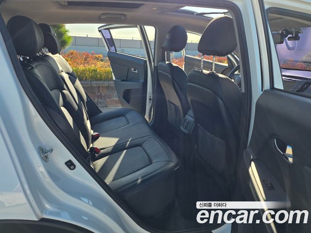 Kia Sportage 2014 — photo 10