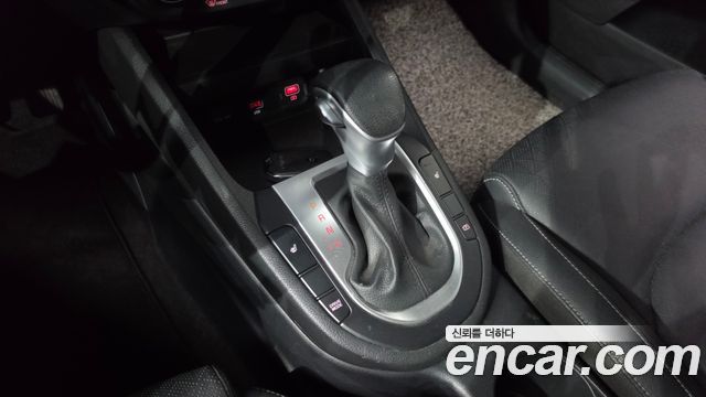 Kia K3 2023 — photo 12