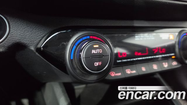 Kia K3 2023 — photo 25