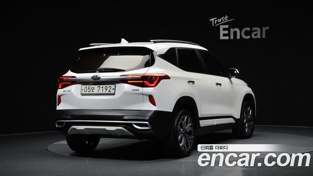 Kia Seltos 2020 — photo 2