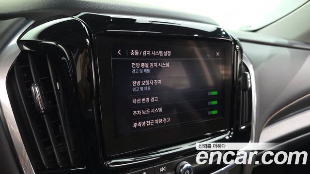 Chevrolet Korea Traverse 2020 — photo 16