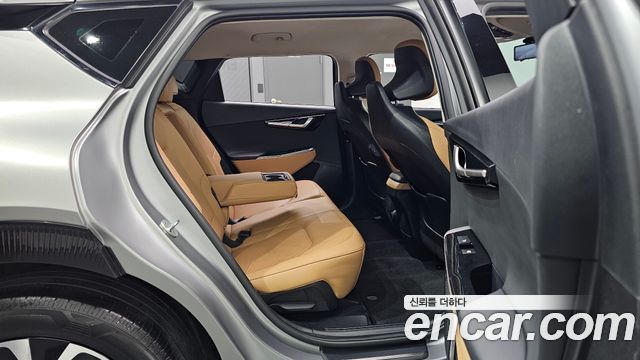 Kia EV6 2022 — photo 17